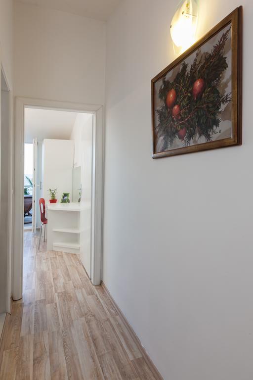 Holiday Home Porat بودغورا الغرفة الصورة